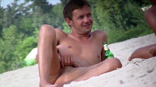 CUTE & VERY FUCKABLE GUY AT THE NUDIST BEACH - ALL HIS CLIPS hd videos gayxxx